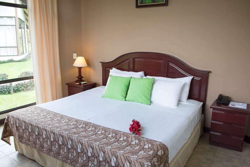 Hotel Montana De Fuego Resort And Spa La Fortuna Bilik gambar